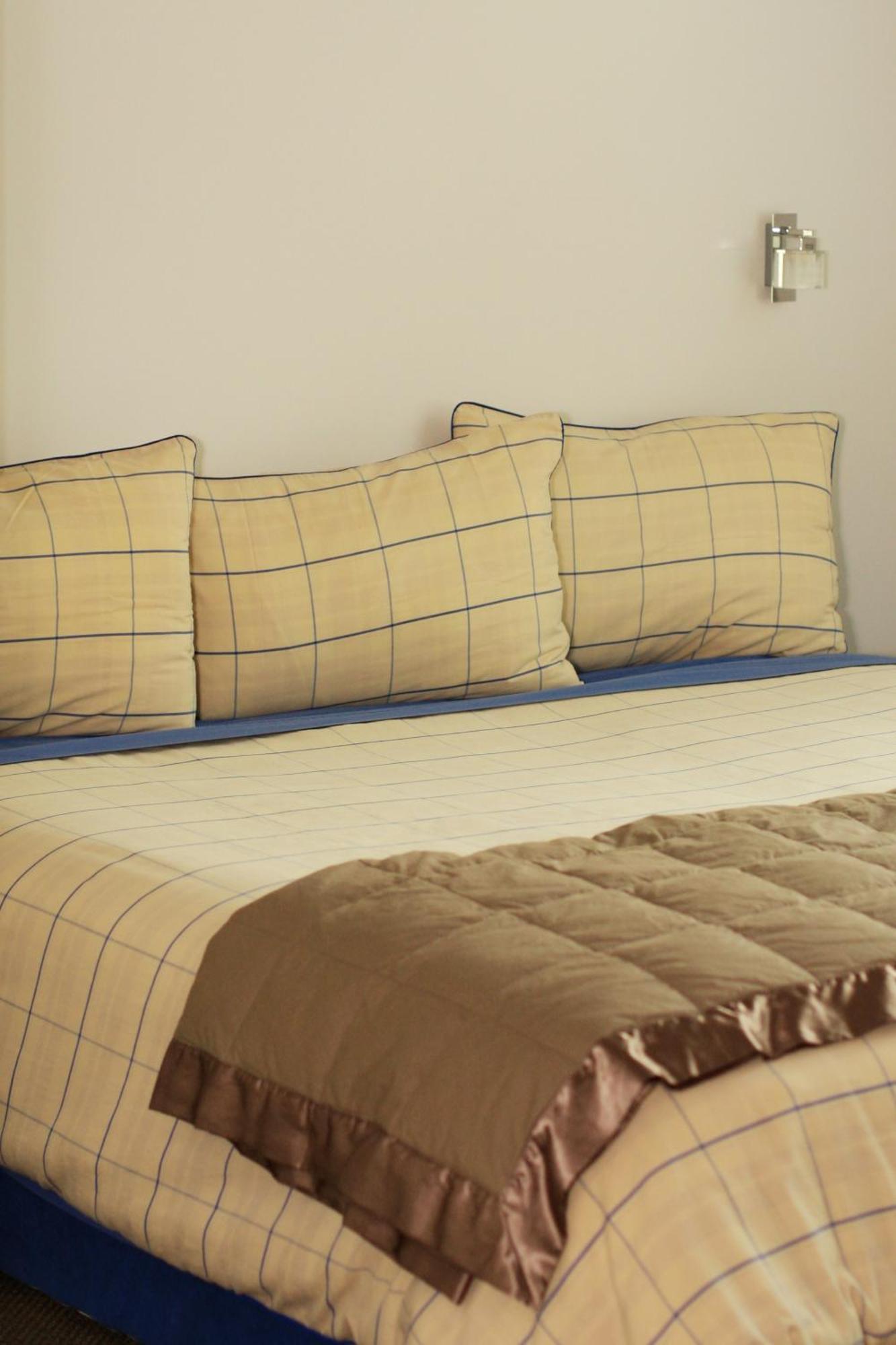 Broadway Motel & Miro Court Villas Матамата Екстериор снимка