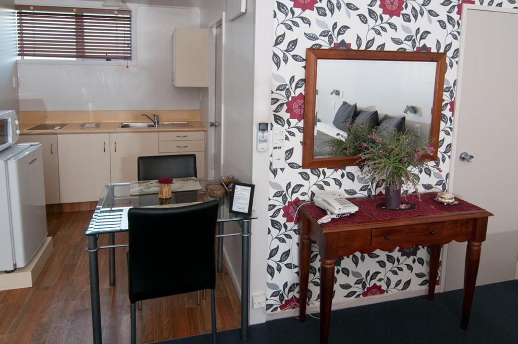 Broadway Motel & Miro Court Villas Матамата Стая снимка